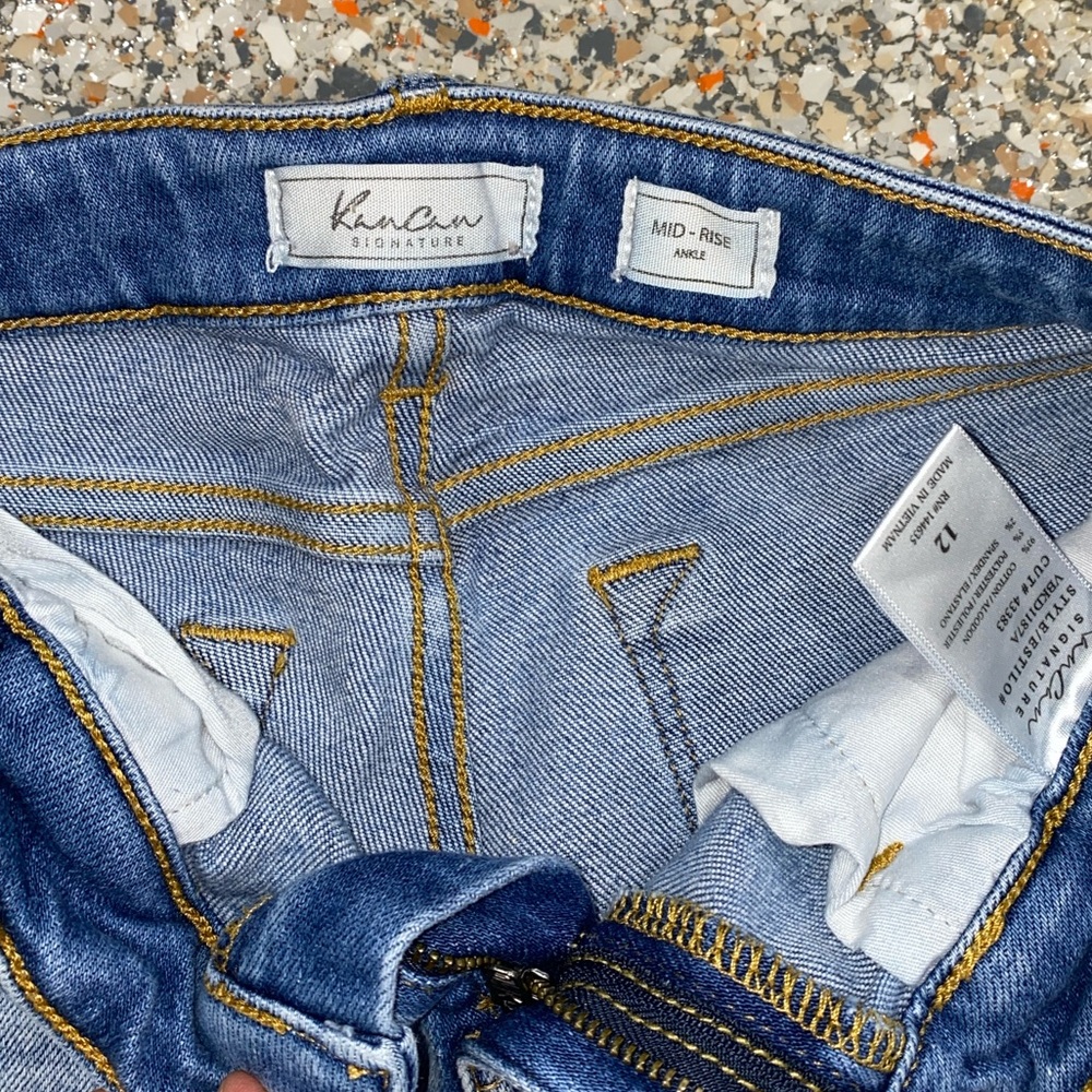 KanCan Signature Mid Rise Distressed Jeans - Picture 2 of 4